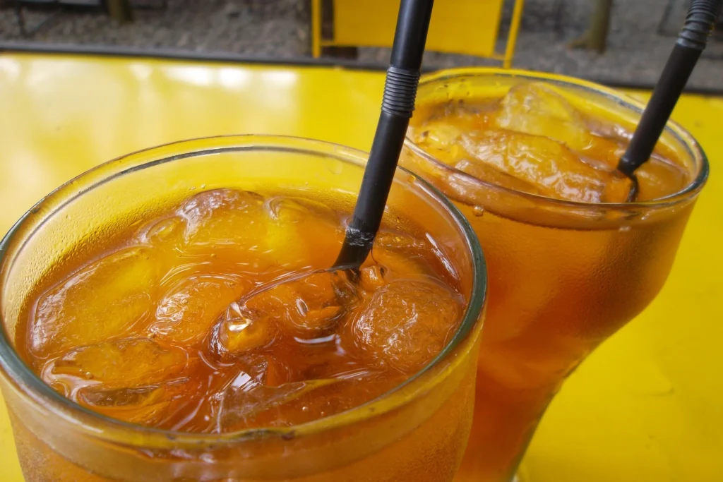 Simple Mango Iced Tea